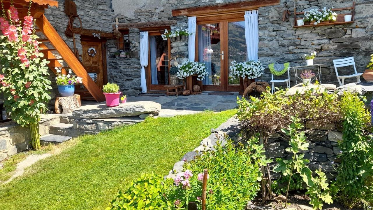 Appartement De Charme 4/6 Pers Dans Joli Village De Montagne Bourg-Saint-Maurice Esterno foto